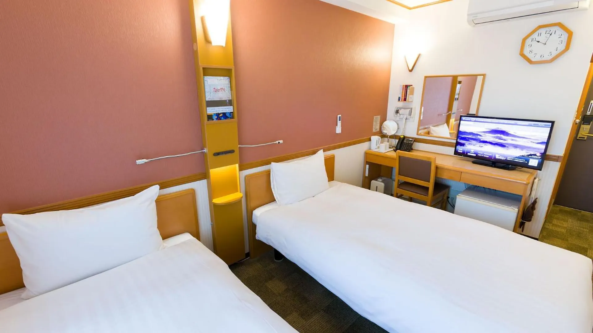 Toyoko Inn Tokyo Akabane-Eki Higashi-Guchi Ichiban-Gai