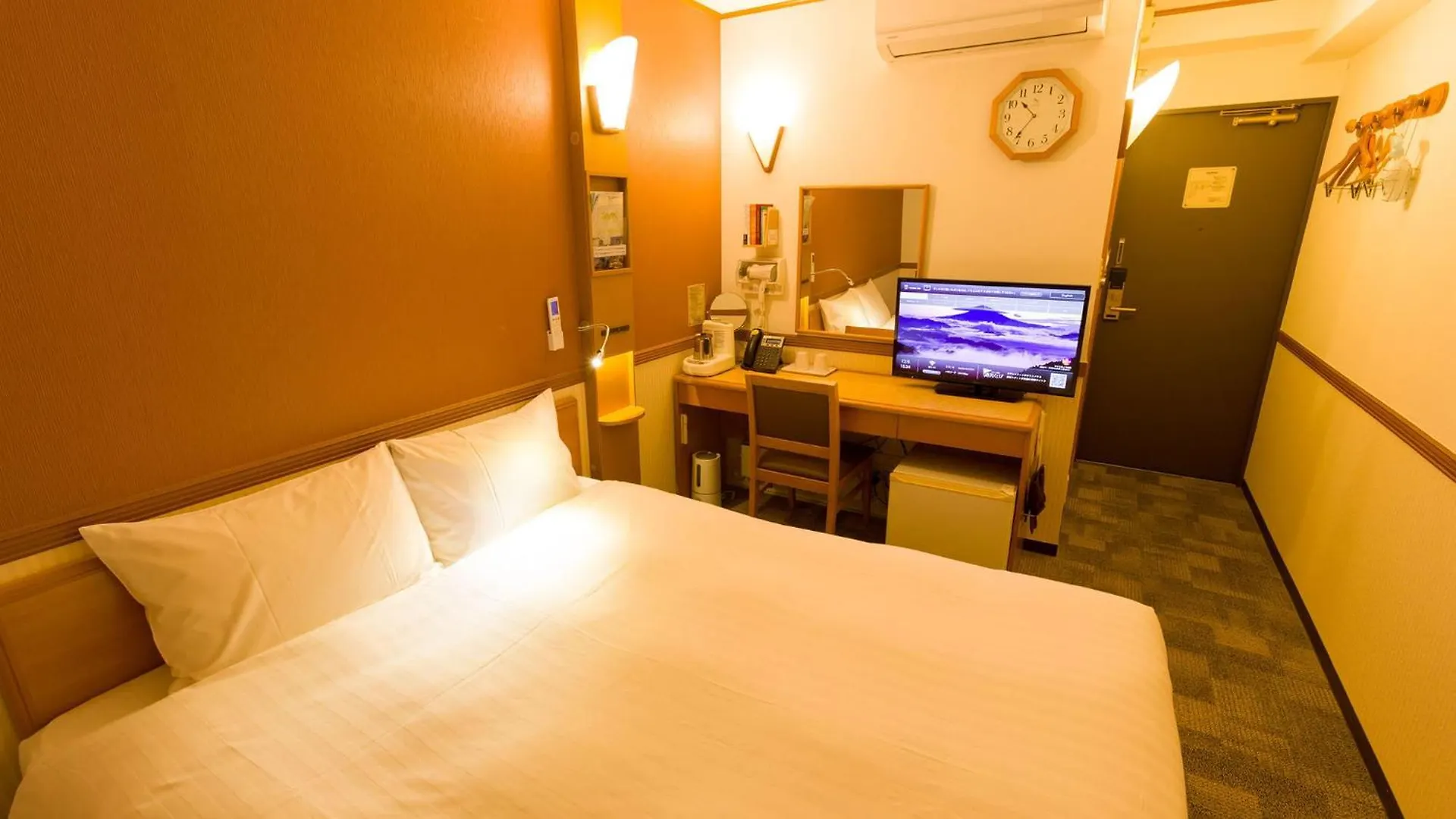 Toyoko Inn Tokyo Akabane-Eki Higashi-Guchi Ichiban-Gai Hotel